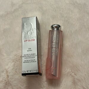 Dior Addict Lip Glow. Shade 006 Berry